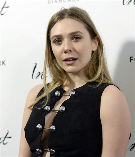 elizabeth olsen boob|Elizabeth Olsen Gets Real About Hollywood Clothing Sizes